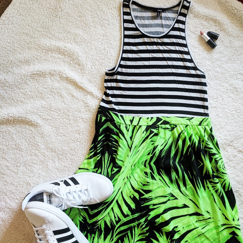 Hurley Striped/Tropical Print Summer Dress